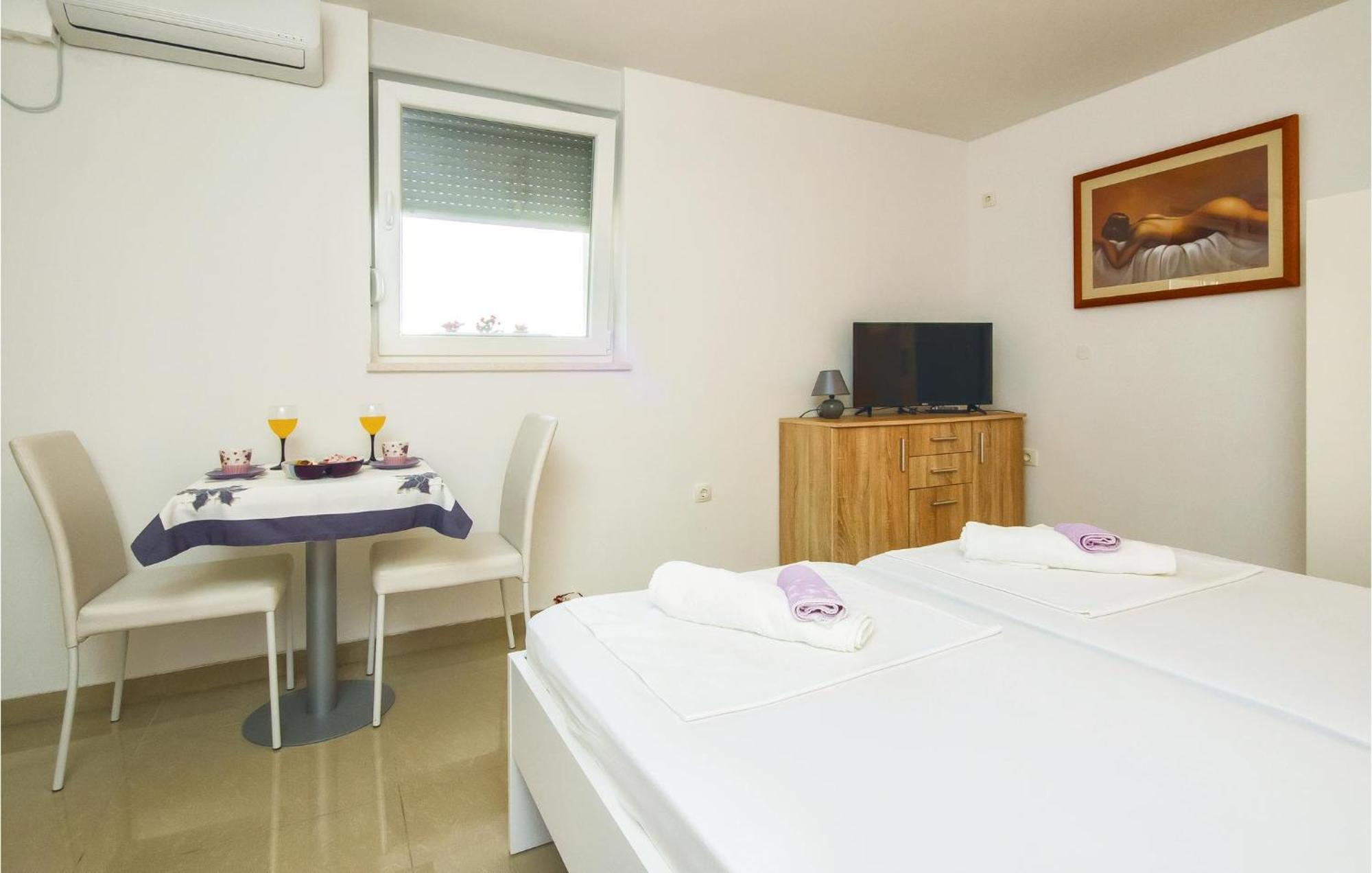 Studio Apartment in Mali Rat Sumpetar Esterno foto